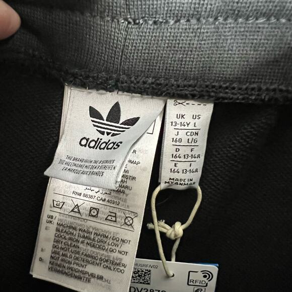 Adidas Trefoil Pants Large Kids Joggers Youth 3 Stripe Relaxed Fit Unisex New - Picture 13 of 13